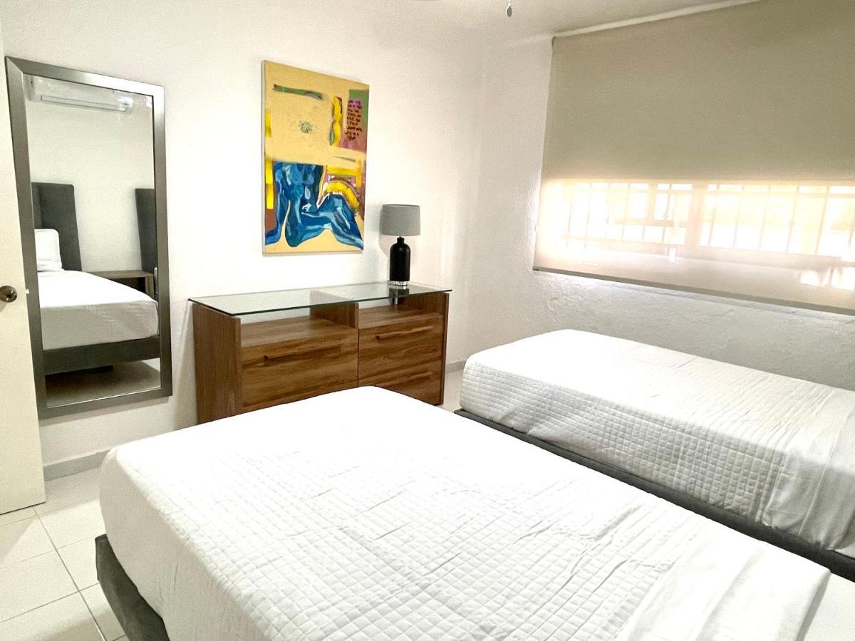D1 Prime Location 3 Bedroom Ground Floor Spacious Apartment カンクン エクステリア 写真